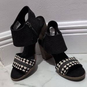 Toms Black and White Heels with Block Heel and Ankle Strap